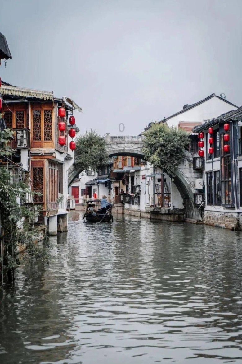 陆卫东同志任南京市委常委、南京江北新区党工委书记
